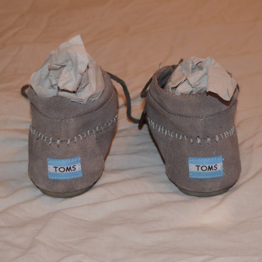 Toms Grey Suede Booties size 5.5 - Picture 3 of 5